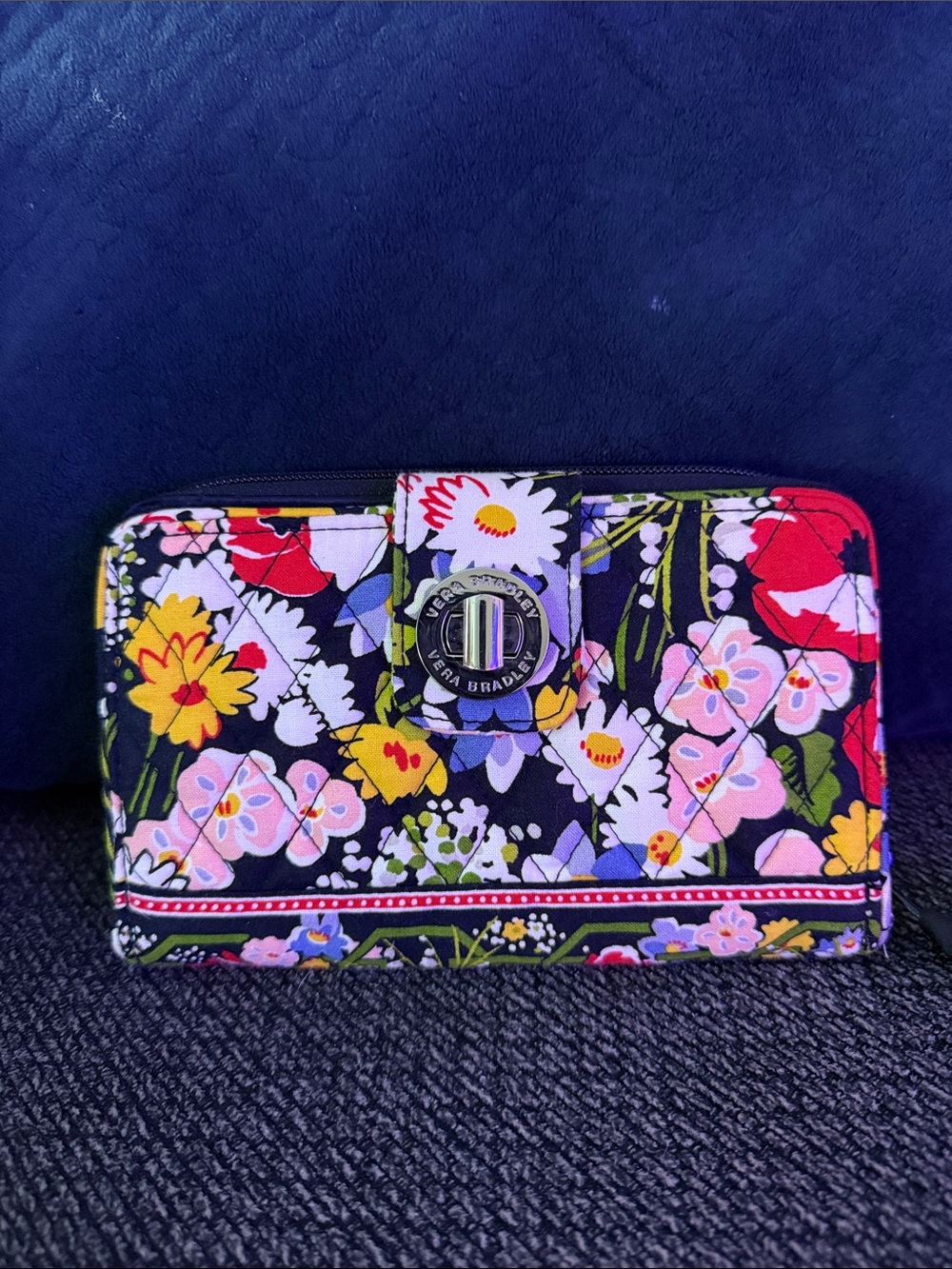 Vera Bradley Black Multi Floral Quilted Wallet with Turn-Lock
